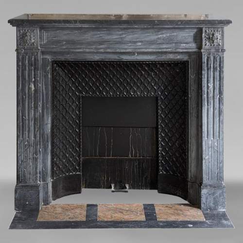 Louis XVI mantel in Turquin marble with curved flutes