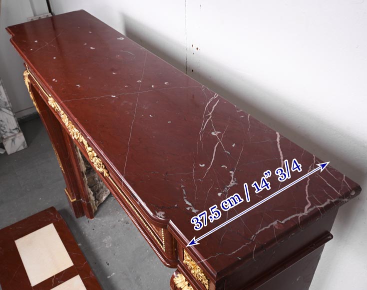 Louis XVI style fireplace in Antique Red marble, with bronze mounts, decorated with a garland Louis XVI style fireplace in Antique Red marble, with bronze mounts, decorated with a garland-13