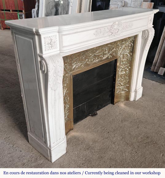 Large Louis XVI style fireplace with acanthus leaves and pearls, in statuary marble-4