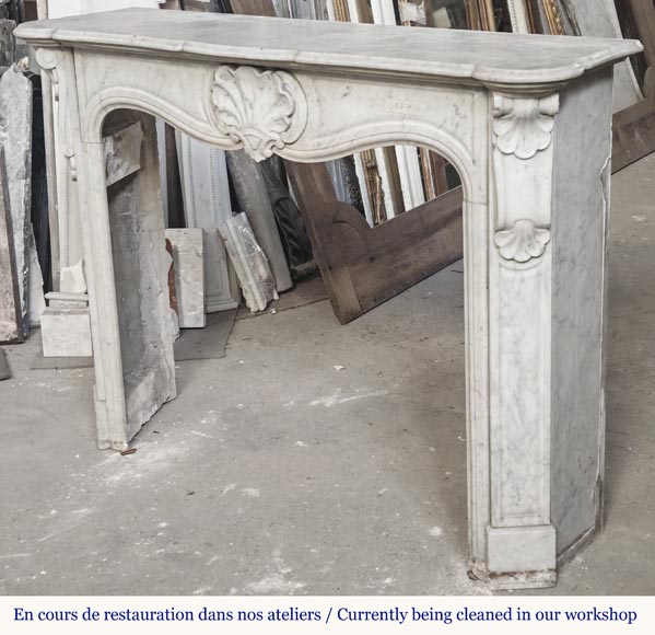 Louis XV style fireplace in Carrara marble decorated with a shell-4