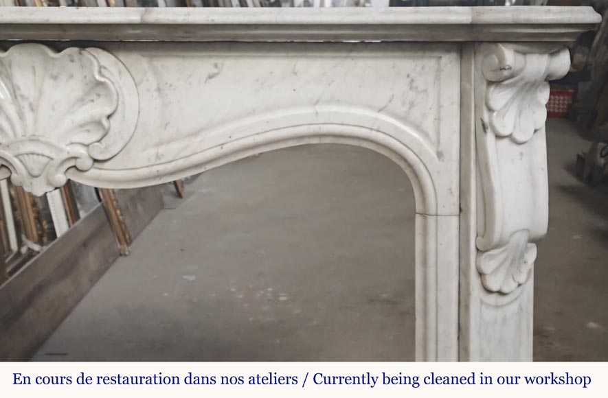 Louis XV style fireplace in Carrara marble decorated with a shell-5
