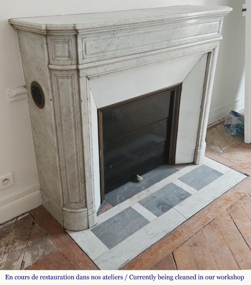 Louis XVI style fireplace in Carrara marble with rounded corner molding-2