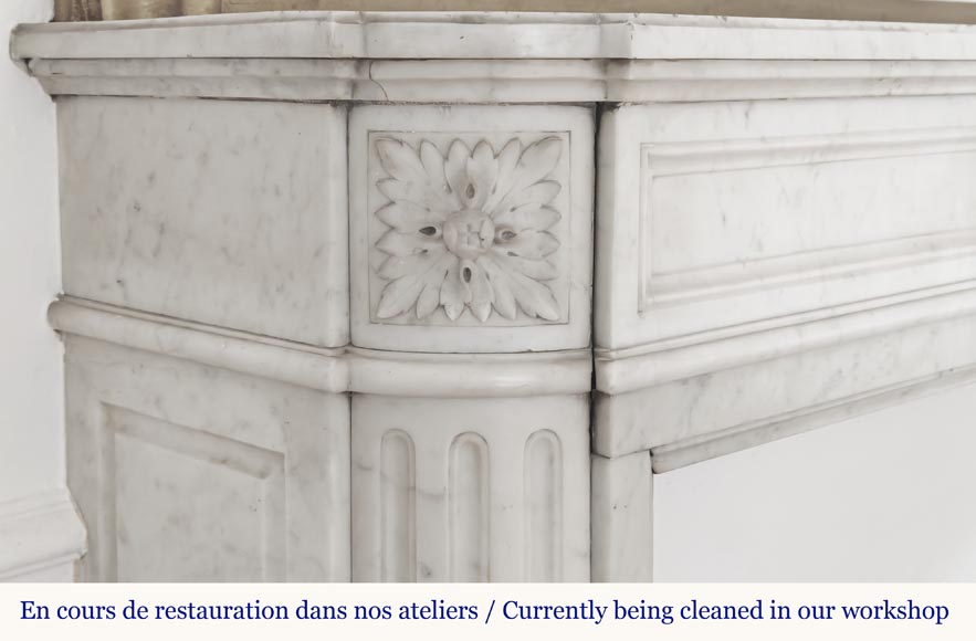 Louis XVI fireplace with rounded corners, in Carrara marble-2