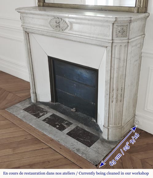 Louis XVI fireplace with rounded corners, in Carrara marble-5
