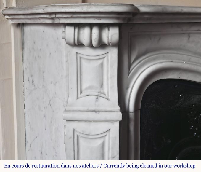 Louis XV style fireplace in Carrara marble with an asymmetrical shell-4