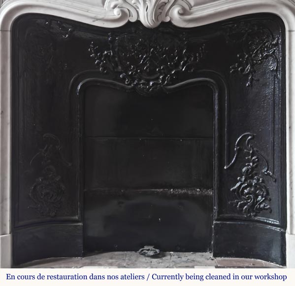 Louis XV style fireplace in Carrara marble with an asymmetrical shell-9