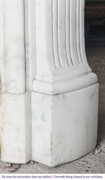 Louis XV style fireplace decorated with a palmette Louis XV style fireplace decorated with a palmette-10