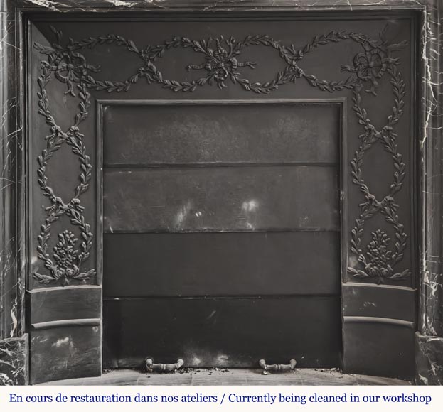 Louis XIV style fireplace with acroterion, in Marquina marble Louis XIV style fireplace with acroterion, in Marquina marble-9