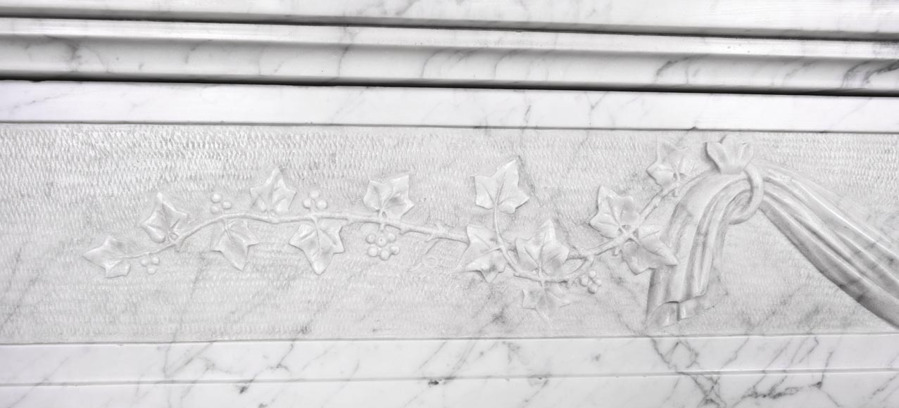 Louis XVI period fireplace with carved fruit decoration, in veined Carrara marble Louis XVI period fireplace with carved fruit decoration, in veined Carrara marble-3