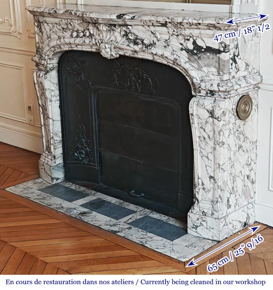 Important Regency-style fireplace adorned with a shell motif, in purple breccia marble-9