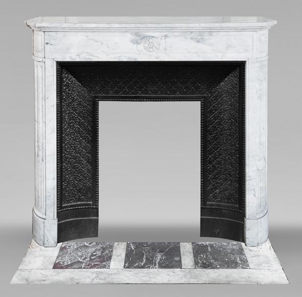 Louis XVI style fireplace in Carrara marble with rounded corners-0