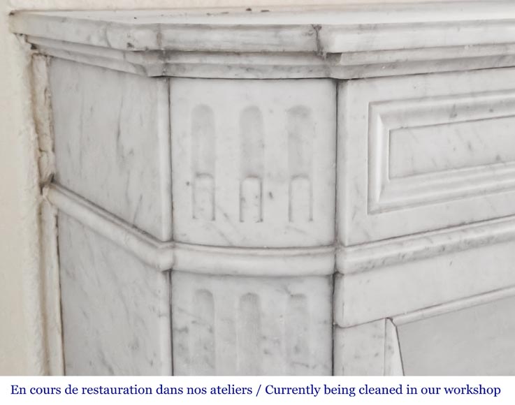Louis XVI style fireplace with rounded corners and sunflower motif, in Carrara marble Louis XVI style fireplace with rounded corners and sunflower motif, in Carrara marble-3