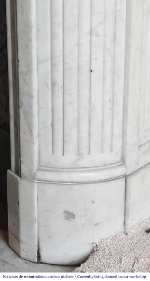 Louis XVI style fireplace with rounded corners and decorated with a laurel wreath, in Carrara marble-9