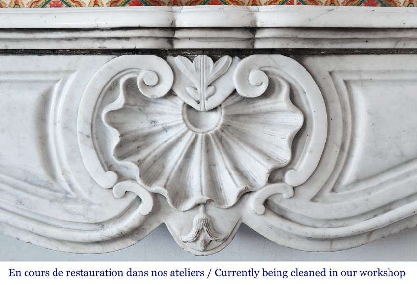Louis XV style fireplace in Carrara marble, decorated with a shell-1