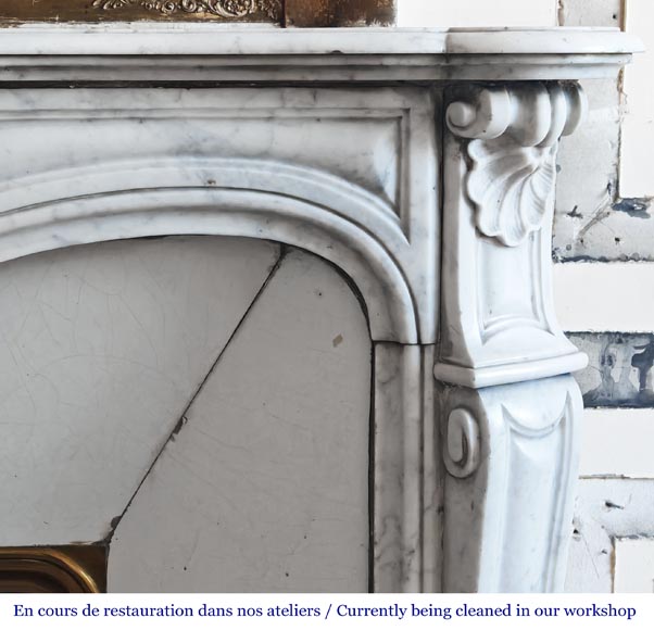 Louis XV style fireplace in Carrara marble decorated with a shell-7