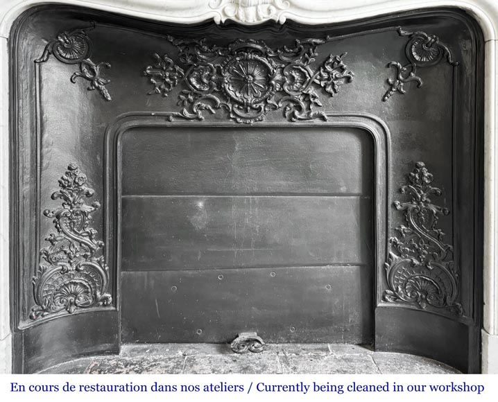 Louis XV style fireplace in Carrara marble, decorated with a palmette-10