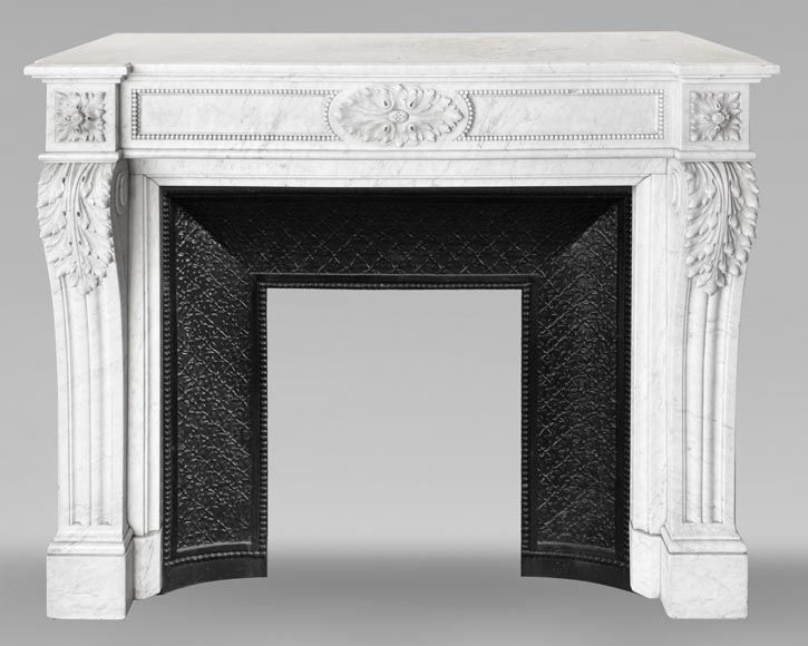 Louis XVI style fireplace in Carrara marble decorated with pearls-0