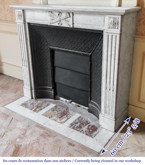 Louis XVI style fireplace in Carrara marble decorated with a torch and a quiver-5