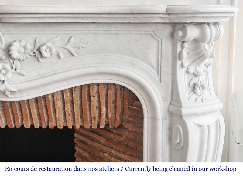 Louis XV style fireplace in Carrara marble, with richly sculpted floral decoration Louis XV style fireplace in Carrara marble, with richly sculpted floral decoration-8