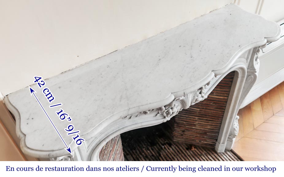 Louis XV style fireplace in Carrara marble, with richly sculpted floral decoration Louis XV style fireplace in Carrara marble, with richly sculpted floral decoration-11