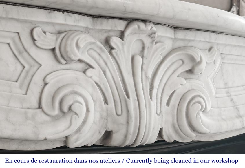 Louis XV style fireplace decorated with a palmette, in Carrara marble Louis XV style fireplace decorated with a palmette, in Carrara marble-2
