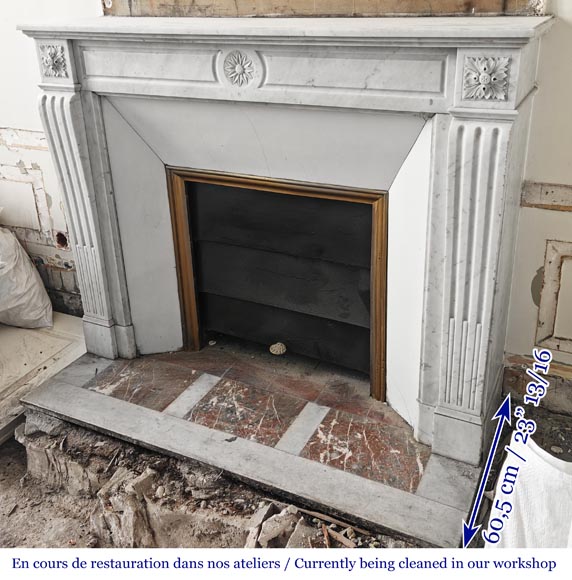 Louis XVI style fireplace in Carrara marble, decorated with a flower Louis XVI style fireplace in Carrara marble, decorated with a flower-5