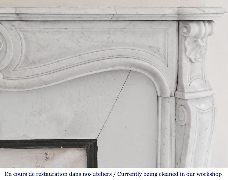 Louis XV style Carrara marble fireplace with shell motifs Louis XV style Carrara marble fireplace with shell motifs-7
