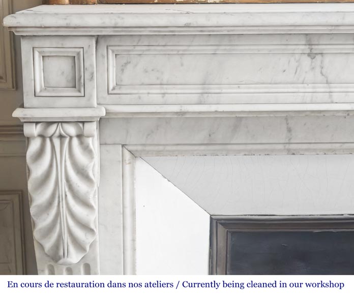 Restoration-period Carrara marble fireplace with water-leaf ornamentation-3