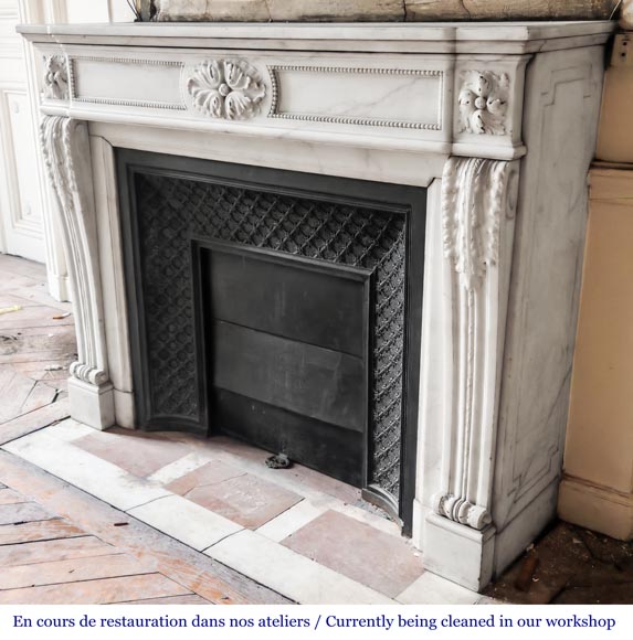Louis XVI-style statuary marble fireplace featuring acanthus leaf and bead-and-reel motifs Louis XVI-style statuary marble fireplace featuring acanthus leaf and bead-and-reel motifs-7
