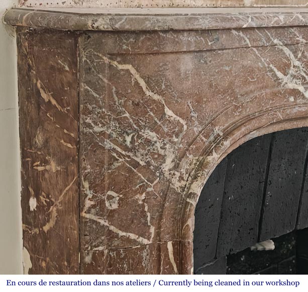 Regency-period fireplace in red marble from the North-3