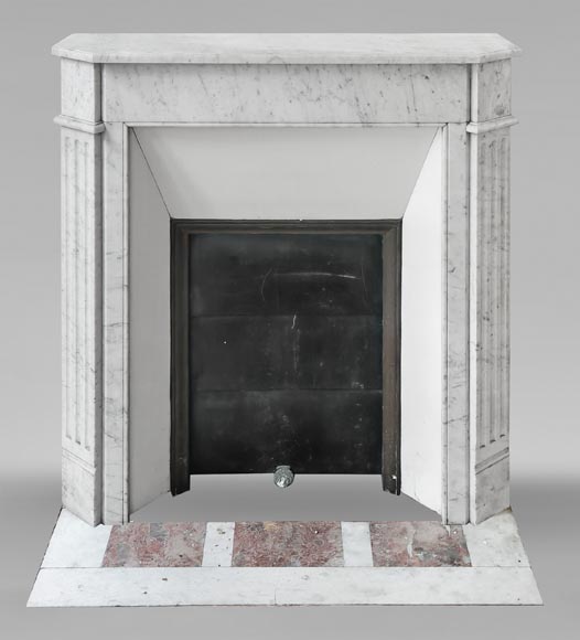Louis XVI-style fireplace in Carrara marble Louis XVI-style fireplace in Carrara marble-0
