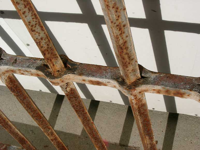 Protective grille from castle in Laon-2