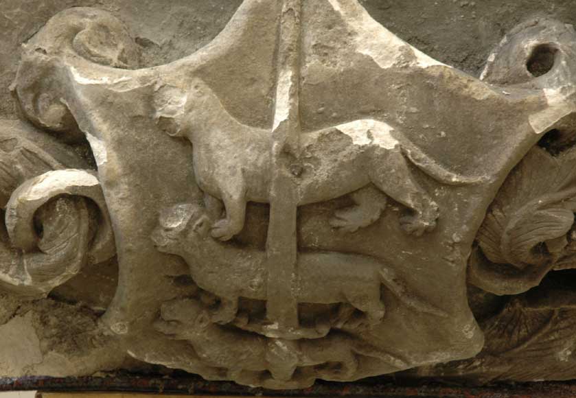 Gothic stone capital with coat of arms-1