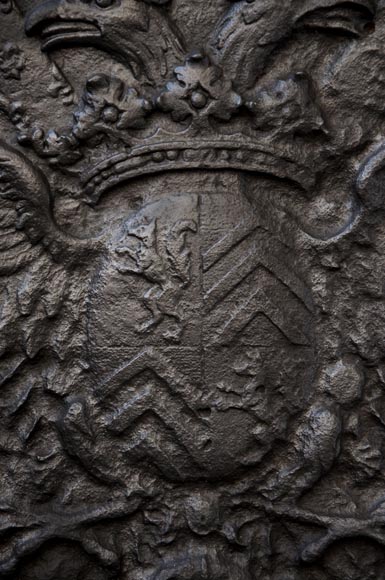 Cast iron fire back with Two Headed Eagle-2