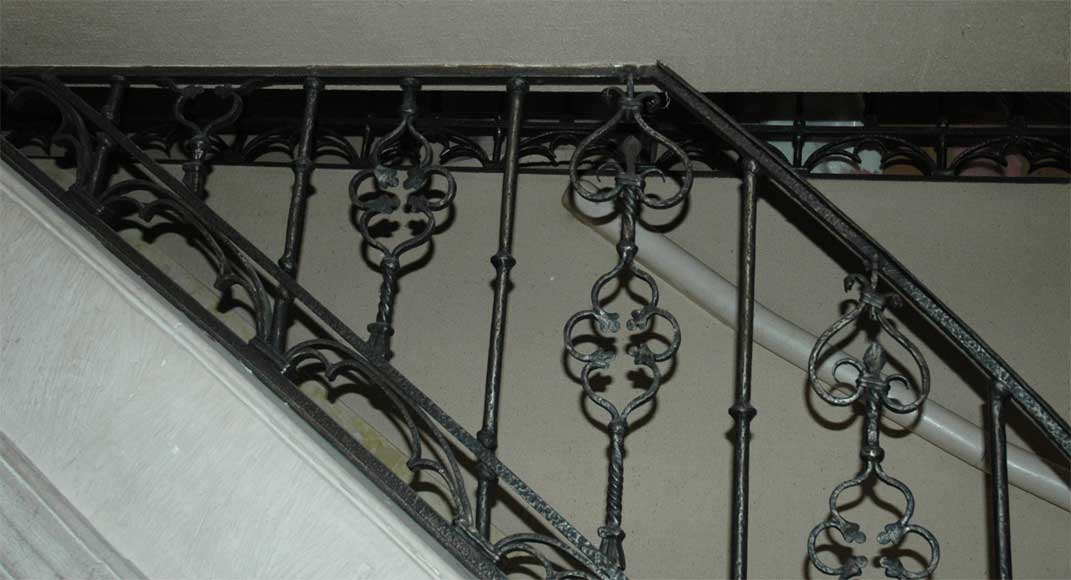 Iron Gothic style banister -4