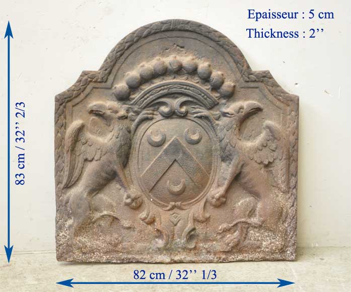 Antique cast iron fireback with Gaullier de la Selle coat of arms-6