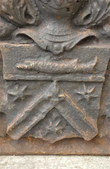 Antique fireback with Bretel de Gremonville coat of arms-3