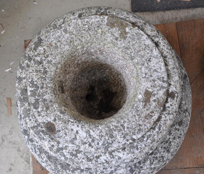 Antique pair of garden vases in granite-7